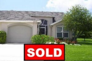 4204 SE Home Way Jennifer Fleschner Realtor